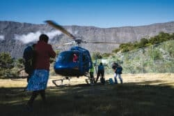 À la Réunion, les infirmiers viennent des airs. Image 1