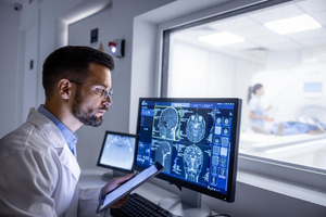 Quel est le rôle de l’IRM dans le diagnostic de la sclérose  ... Image 1