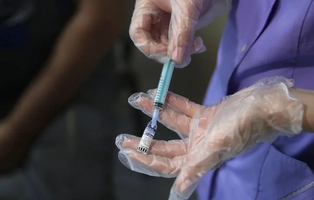 Le labo Moderna annonce de bons résultats pour son vaccin co ... Image 1